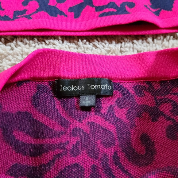 Jealous Tomato bodycon skirt/crop set. Sz small. Hot pink and navy - Picture 4 of 6